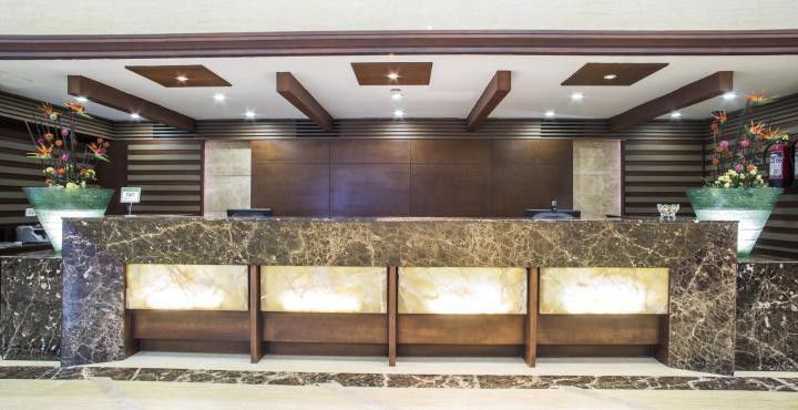Hotel Royal Cliff Kanpur Eksteriør billede